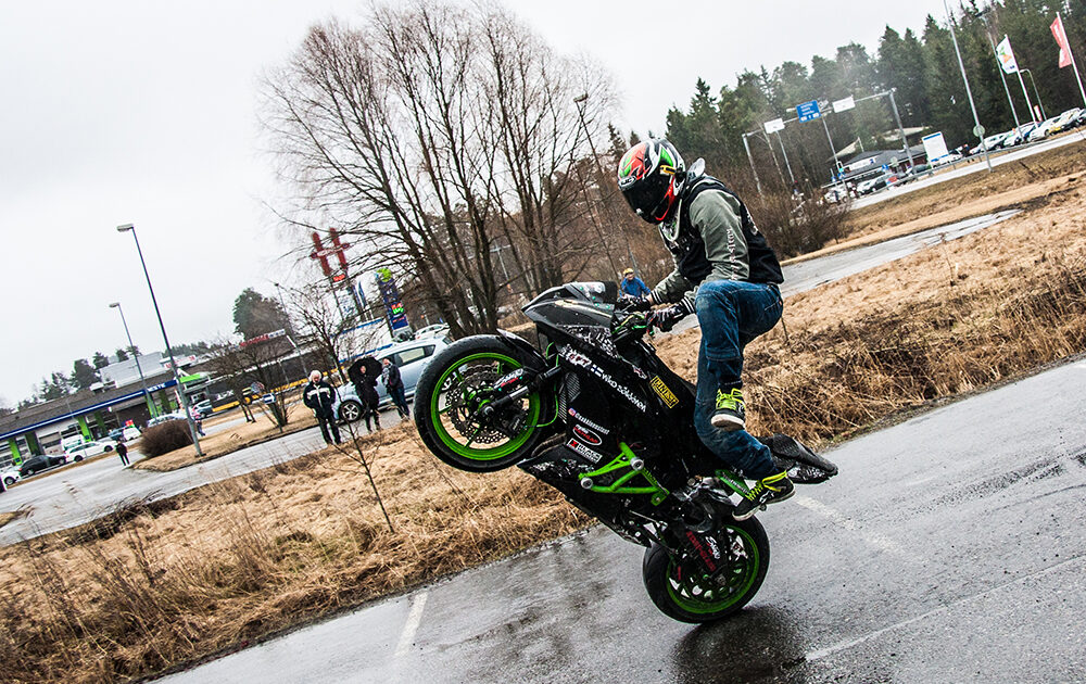 Stunt-show Stunt-show